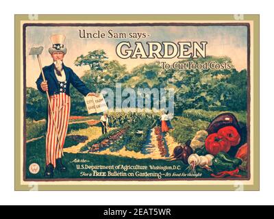 Vintage USA affiche de la première Guerre mondiale sur l'agriculture alimentaire "Uncle Sam Says - Garden to cut food coms". Contactez le département américain de l'Agriculture, Washington, D.C. pour un bulletin gratuit sur le jardinage - c'est de la nourriture pour la pensée / / A. Hoen & Co., Baltimore.: [1917] (affiche) : lithographie, couleur ; Résumé: Affiche montrant un homme et une femme qui s'occupent d'un jardin potager, avec l'oncle Sam et un arrangement de légumes au premier plan. Banque D'Images