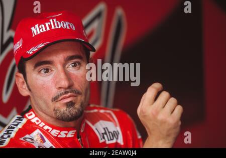 Max Biaggi (ITA), Italie GP moto 500, Imola 1998 Banque D'Images