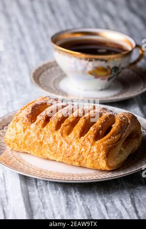pâte de cerise avec sucre glace Banque D'Images