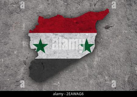 Carte et drapeau de la Syrie sur le béton abîmé Banque D'Images