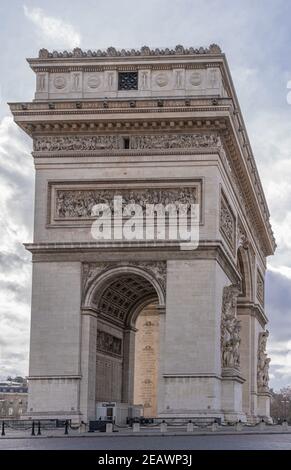 Paris, France - 02 05 2021 : vue sur l'arche du Triumphal Banque D'Images