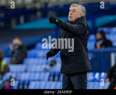 Liverpool. 11 février 2021. Carlo Ancelotti, le directeur d'Everton, est présent lors du 5e match de la coupe FA entre le FC Everton et le FC Tottenham Hotspur à Goodison Park à Liverpool, en Grande-Bretagne, le 10 février 2021. Credit: Xinhua/Alay Live News Banque D'Images