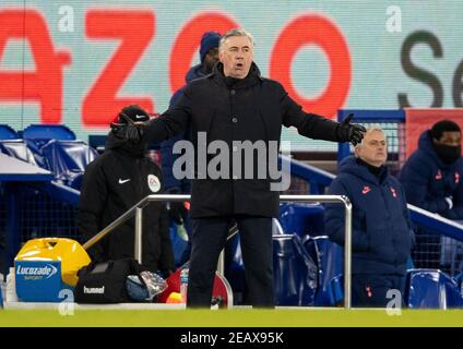 Liverpool. 11 février 2021. Carlo Ancelotti, le directeur d'Everton, est présent lors du 5e match de la coupe FA entre le FC Everton et le FC Tottenham Hotspur à Goodison Park à Liverpool, en Grande-Bretagne, le 10 février 2021. Credit: Xinhua/Alay Live News Banque D'Images