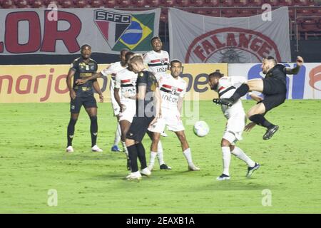 Sao Paulo, Sao Paulo, Brésil. 10 février 2021. Sao Paulo - SP, 10/02/2021 - (SPO) Ligue brésilienne de football de 1re division: Sao Paulo vs Ceara. 10 février 2021, Sao Paulo, Brésil: Match de football entre Sao Paulo et Ceara valable pour le 35e tour de la Ligue brésilienne de football de 1ère Division au stade Morumbi à Sao Paulo. Crédit : Leco Viana/Thenew2. Crédit: Leco Viana/TheNEWS2/ZUMA Wire/Alay Live News Banque D'Images