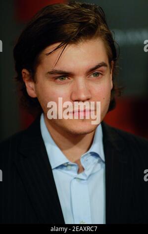 Emile Hirsch assiste aux 13ème prix du choix des critiques à l'auditorium civique de Santa Monica le 7 janvier 2008 à Los Angeles, en Californie. Banque D'Images