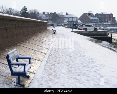 Queenborough, Kent, Royaume-Uni. 11 février 2021. Météo au Royaume-Uni : neige à Queenborough, Kent. Crédit : James Bell/Alay Live News Banque D'Images