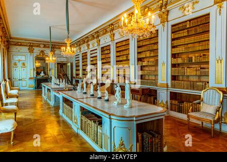 STOCKHOLM, SUÈDE, 21 AVRIL 2019 : chambres joliment décorées du palais Drottningholm près de Stockholm, Suède Banque D'Images