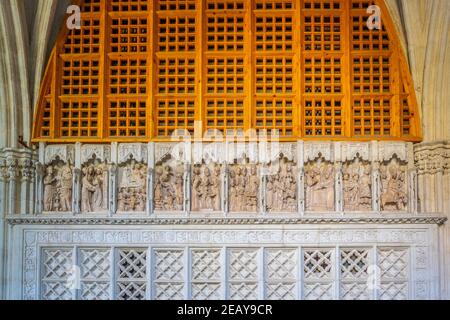 TOLÈDE, ESPAGNE, 2 OCTOBRE 2017: Intérieur de la Santa Iglesia Catedral Primada de Toledo à Tolède, Espagne Banque D'Images
