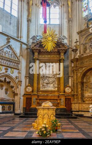 TOLÈDE, ESPAGNE, 2 OCTOBRE 2017: Intérieur de la Santa Iglesia Catedral Primada de Toledo à Tolède, Espagne Banque D'Images