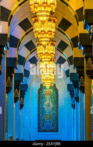 MUSCAT, OMAN, 1er NOVEMBRE 2016 : intérieur de la Grande Mosquée du Sultan Qaboos à Muscat, Oman Banque D'Images