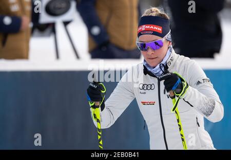 Pokljuka, Slovénie. 11 février 2021. Biathlon : coupe du monde/Championnats du monde, entraînement des femmes. Maren Hammerschmidt d'Allemagne en action. Credit: Sven Hoppe/dpa/Alay Live News Banque D'Images