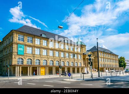 WIESBADEN, ALLEMAGNE, 17 AOÛT 2018 : vue sur le musée de la Landesmuseum de Hessisches à Wiesbaden, Allemagne Banque D'Images