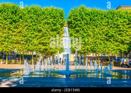 MONTPELLIER, FRANCE, 26 JUIN 2017 : Fontaine de la place du ombre d'Or à Montpellier, France Banque D'Images