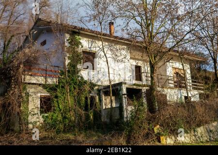 Une maison abandonnée Banque D'Images