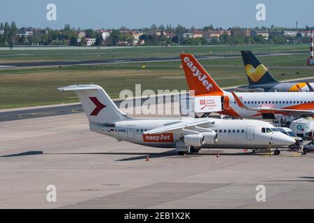 Berlin Allemagne - avril 21. 2018: British Aerospace BAe 146-200 avion d'Easyjet à l'aéroport de Berlin tegel Banque D'Images