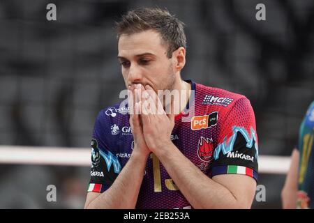 Pérouse, Italie. 11 février 2021. Pérouse, Italie, PalaEvangelisti, 11 février 2021, massimo colaci (n.13 libero sir safety conad perugia) deluso pendant les tournées VB vs Sir Sicoma Monini Perugia - CEV Champions League volley-ball Match Credit: Loris Cerquiglini/LPS/ZUMA Wire/Alay Live News Banque D'Images