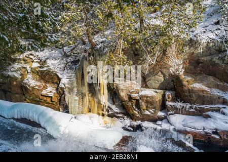 Hawk Lake Log Chute Algonquin Highlands Haliburton County Ontario Canada Banque D'Images