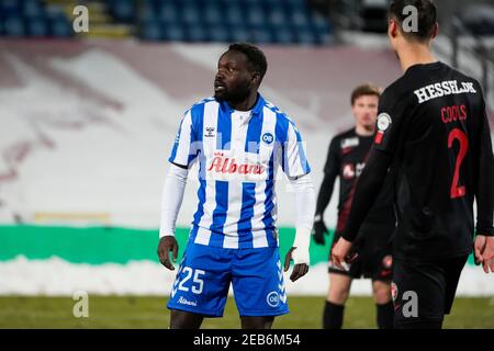 Odense, Danemark. 11 février 2021. Moses Otondo (25) d'Odense Boldklub vu pendant le match de la coupe de Sydbank danoise entre Odense Boldklub et le FC Midtjylland au parc d'énergie nature à Odense. (Crédit photo : Gonzales photo/Alamy Live News Banque D'Images