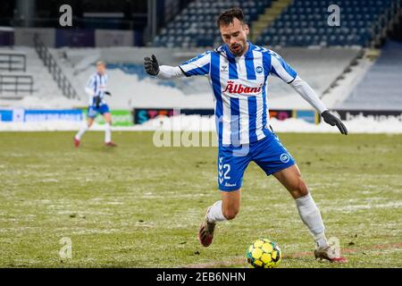 Odense, Danemark. 11 février 2021. Oliver Lund (2) d'Odense Boldklub vu pendant le match de la coupe de Sydbank danoise entre Odense Boldklub et le FC Midtjylland au parc d'énergie nature à Odense. (Crédit photo : Gonzales photo/Alamy Live News Banque D'Images