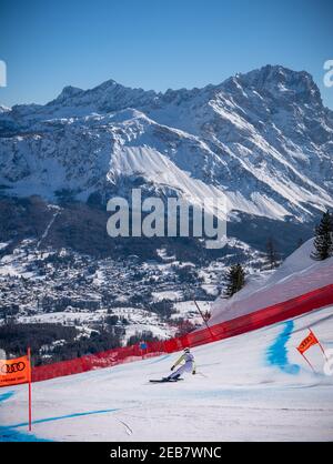 12 février 2021, Italie, Cortina d'Ampezzo: Ski alpin: Championnat du monde, entraînement à descente, hommes: Romed Baumann (Allemagne) photo: Michael Kappeller/dpa crédit: dpa Picture Alliance/Alay Live News Banque D'Images