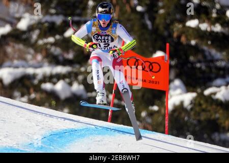 12 février 2021, Italie, Cortina d'Ampezzo: Ski alpin: Coupe du monde, formation de descente, femmes: Lara Gut-Behrami de Suisse. Photo: Michael Kappeller/dpa crédit: dpa Picture Alliance/Alay Live News Banque D'Images