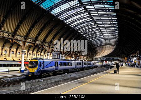 Gare de York, Yorkshire, Royaume-Uni. Banque D'Images