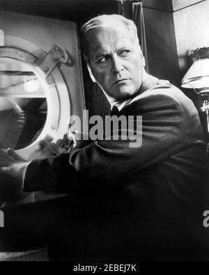 Curd Jurgens, demi-longueur Portrait de la publicité pour le film allemand, 'brainWashed', titre original: Schachnovelle, Allied Artists, 1960 Banque D'Images