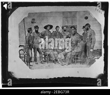 Les sous-officiers, 19e d'infanterie de l'Iowa, à un échange de prisonniers du Camp Ford, Texas. Photographié à la Nouvelle Orléans à leur arrivée Banque D'Images