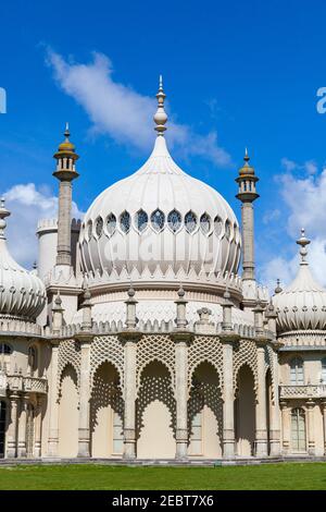 Le Pavillon Royal, un bâtiment classé de catégorie I, est un ancien palais royal construit comme maison pour le Prince Regent au début du XIXe siècle, sous le Banque D'Images