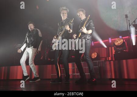 DURAN Duran en direct sur scène à l'O2 Arena À Londres Banque D'Images