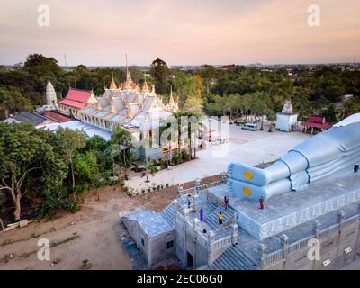 SOC Trang province, Vietnam - 6 février 2021 : le plus grand Bouddha couché du Vietnam à la Pagode SomRong dans la province de SOC Trang, Vietnam Banque D'Images