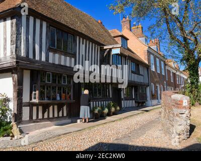 Saint Anthony, un édifice historique situé à l'angle de Church Square et de Watchbell Street à Rye, dans l'est du Sussex. Banque D'Images