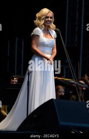 Katherine Jenkins, Jose Carreras et Manchester Camerata Orchestra sous la direction de David Giménez Carreras exécutent Live Proms dans la Park Preston Guild 2012 Banque D'Images