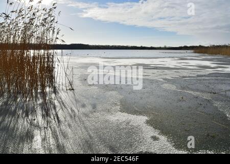 Scènes autour du réservoir Wintersett en hiver Banque D'Images