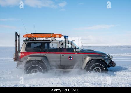 Jokuldalcheidi Islande - Mars 30. 2019 : camion de recherche et de sauvetage Nissan Patrol modifié de LA RÉGION DE LA MER DE GLACE Banque D'Images