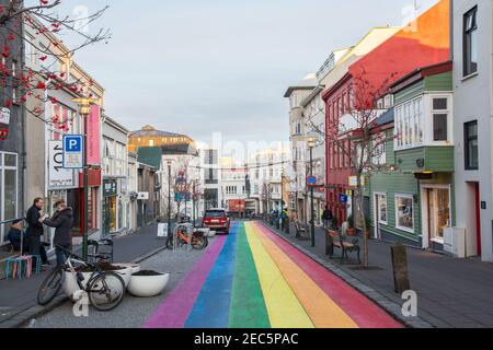 Reykjavik Islande - 1er novembre. 2019 : rue Skolavordustigur dans le centre-ville de Reykjavik Banque D'Images