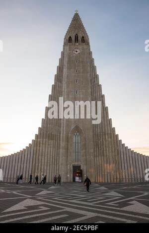 Reykjavik Islande - 1er novembre. 2019 : église Hallgrimskirkja dans le centre-ville de Reykjavik Banque D'Images