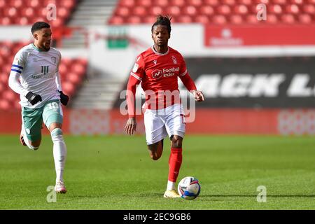 NOTTINGHAM, ANGLETERRE. 13 FÉVRIER ; Gaetan Bong (13) de la forêt de Nottingham lors du match de championnat Sky Bet entre la forêt de Nottingham et Bournemouth au City Ground, Nottingham, le samedi 13 février 2021. (Credit: Jon Hobley | MI News) Credit: MI News & Sport /Alay Live News Banque D'Images