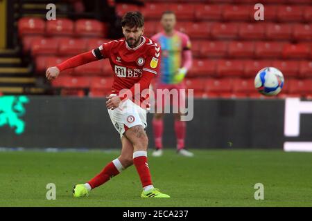 Watford, Royaume-Uni. 13 février 2021. Henri Lansbury de Bristol City en action pendant le match. EFL Skybet Championship Match, Watford et Bristol City au stade Vicarage Road à Watford le samedi 13 février 2021. Cette image ne peut être utilisée qu'à des fins éditoriales. Utilisation éditoriale uniquement, licence requise pour une utilisation commerciale. Aucune utilisation dans les Paris, les jeux ou les publications d'un seul club/ligue/joueur. photo par Steffan Bowen/Andrew Orchard sports photographie/Alay Live news crédit: Andrew Orchard sports photographie/Alay Live News Banque D'Images