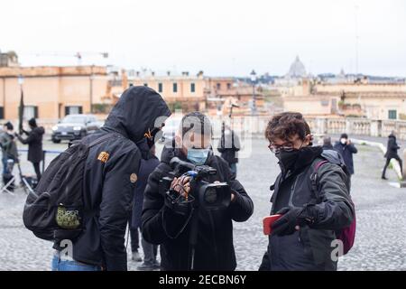 Rome, Italie. 13 février 2021. Les ministres du nouveau gouvernement Mario Draghi entrent au Palais Quirinale pour prêter serment devant le Président de la République Sergio Mattarella (photo de Matteo Nardone/Pacific Press) Credit: Pacific Press Media production Corp./Alamy Live News Banque D'Images