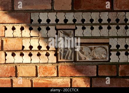 Détail brique. The Gallery House, Bansberia, Inde. Architecte: ABIN Design Studio, 2020. Banque D'Images