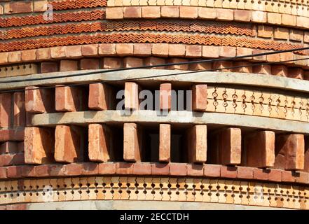 Détail brique. The Gallery House, Bansberia, Inde. Architecte: ABIN Design Studio, 2020. Banque D'Images