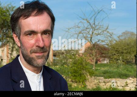 Graham Macdonald Robb FRSL, un auteur britannique spécialisé dans la littérature française, a photographié chez lui près d'Oxford, dans l'Oxfordshire, au Royaume-Uni. 23 avril 2010 Banque D'Images