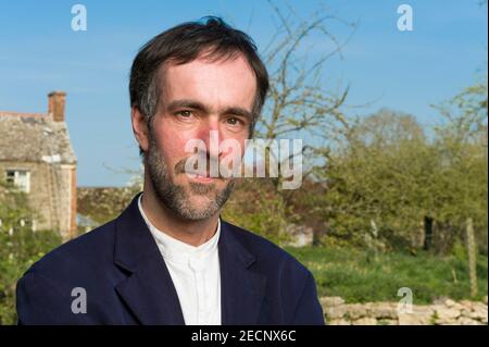 Graham Macdonald Robb FRSL, un auteur britannique spécialisé dans la littérature française, a photographié chez lui près d'Oxford, dans l'Oxfordshire, au Royaume-Uni. 23 avril 2010 Banque D'Images