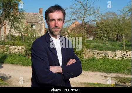 Graham Macdonald Robb FRSL, un auteur britannique spécialisé dans la littérature française, a photographié chez lui près d'Oxford, dans l'Oxfordshire, au Royaume-Uni. 23 avril 2010 Banque D'Images