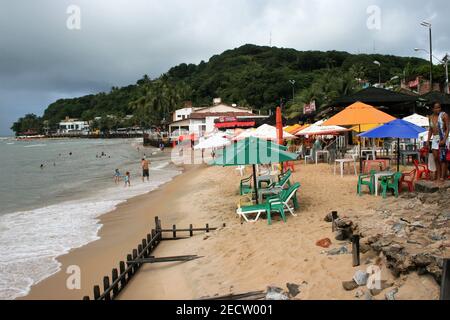 Vie à la plage à Praia da Pipa, Brésil Banque D'Images