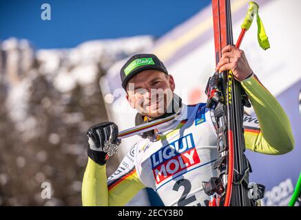 Cortina, Italie. 14 février 2021. 14 février 2021, Italie, Cortina d'Ampezzo: Ski alpin: Championnats du monde, descente, hommes: Andreas Sander du DSV d'Allemagne remporte la médaille d'argent. Photo: Michael Kappeller/dpa crédit: dpa Picture Alliance/Alay Live News Banque D'Images