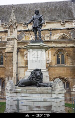 Statue d'Oliver Cromwell à Londres, Royaume-Uni Banque D'Images