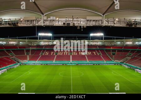 Présentation du stade, logos et périmètres publicitaires DFB Cup, Mercedes-Benz Arena, Stuttgart, Bade-Wurtemberg, Allemagne Banque D'Images