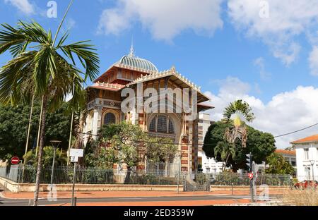 La bibliothèque Schoelcher, ce bâtiment a été érigé à Paris, puis transporté et reconstruit à fort de France, Indes occidentales, en 1893. Il est classé comme un Banque D'Images